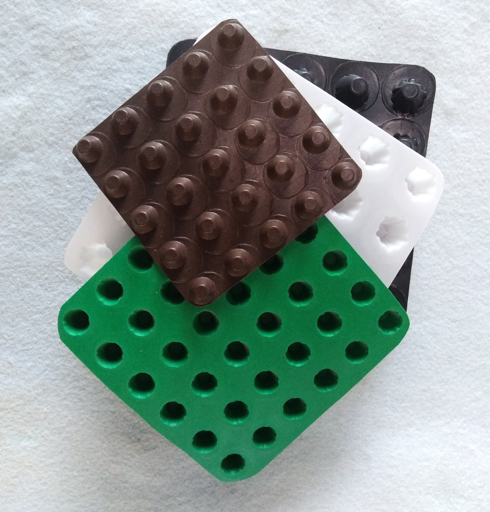 排水闆的優勢及儲存方法